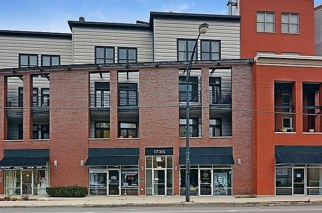 1st image of 1735 N Clybourn Ave APT 2N