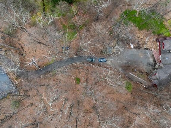 3rd image of 56 Cliff Road