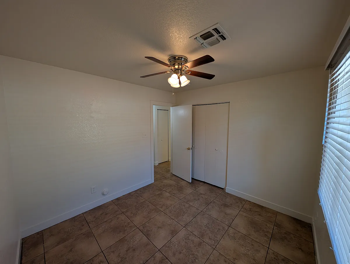 Building Photo - 1145 N July Cir #1145