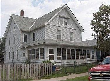 1st image of 6208 Wakefield Ave