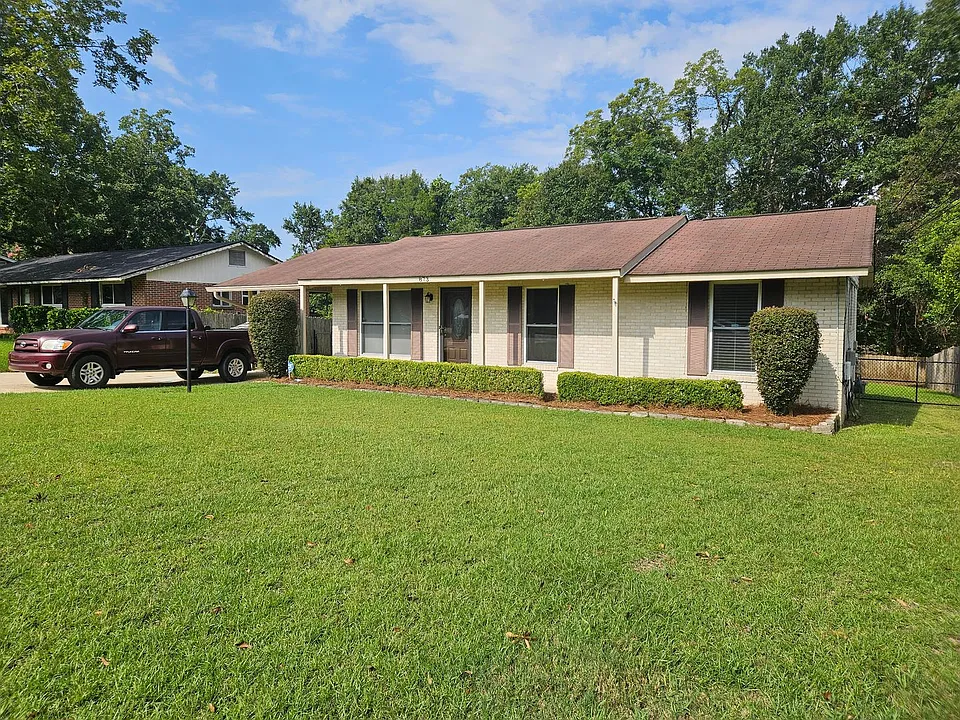873 Baxley Way