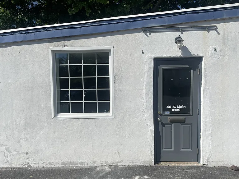 102-106 S Main St — Photo 4