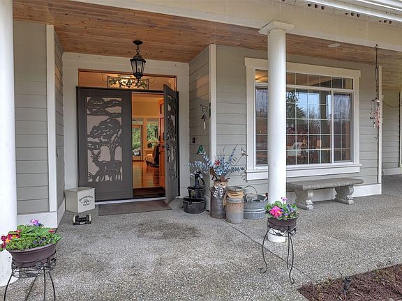 4th image of 15025 316th Avenue NE