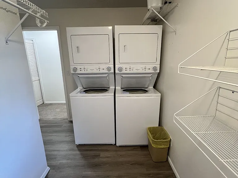 77 Delicado Dr #B — Photo 3