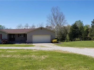 1594 W Rosewood Dr, Scottsburg, IN, 47170