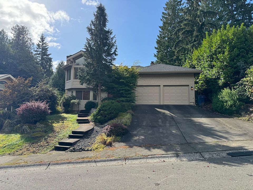 1st image of 16717 NE 41st St