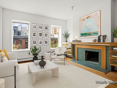 429 W 22nd St APT 3F, New York, NY, 10011