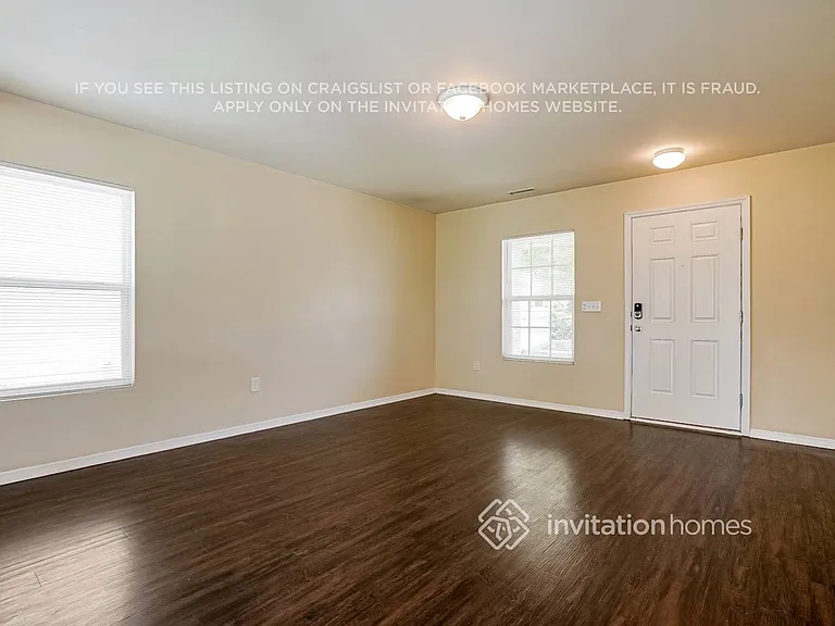 49 Norwich Dr — Photo 7