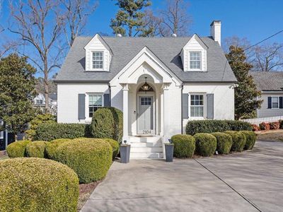 2104 Reaves Dr, Raleigh, NC, 27608