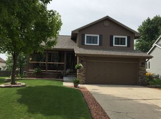 915 SE Kensington Rd, Ankeny, IA 50021