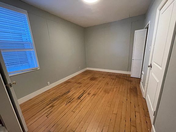 Bedroom #1