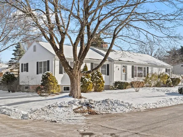 1 Sandy Ln, Salisbury, MA 01952