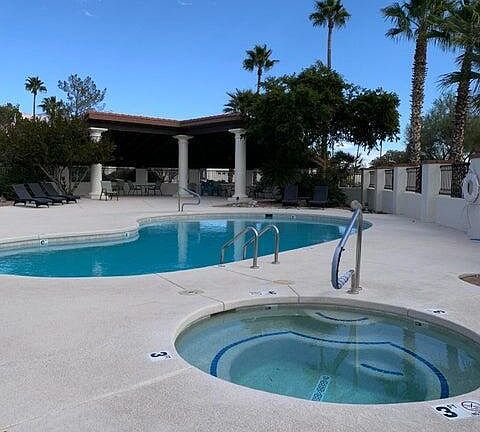 5th image of 834 W Palma De Coco