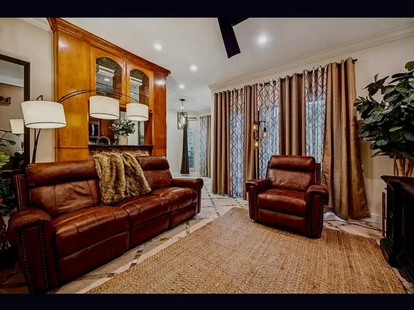 3231 Allen Pkwy APT 1115, Houston, TX 77019