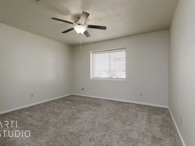 351 S Valley View Dr #30 — Photo 20