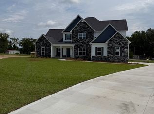 911 Montague Ct LOT 13, Jacksonville, NC 28546