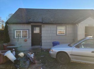 173 N Seneca Rd, Eugene, OR 97402