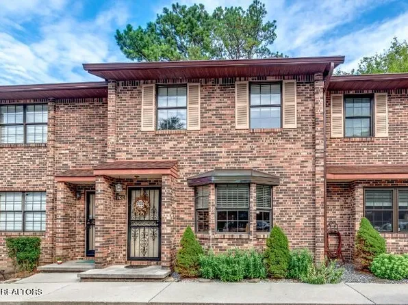 810 Highland Dr APT 903, Knoxville, TN 37912