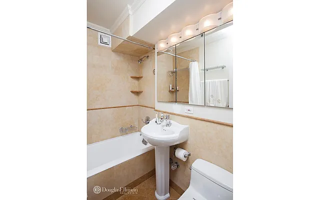 Rented by Douglas Elliman | media 13