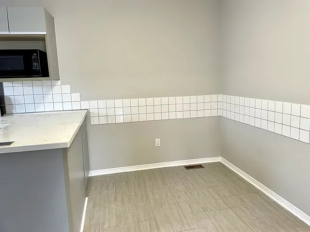 70 Penetang St #1 — Photo 6