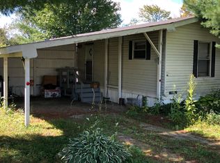 9 Middle Way, Stephentown, NY 12168