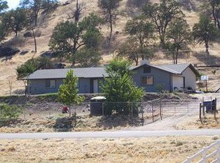 6331 Big Oak Rd, Sanger, CA 93657