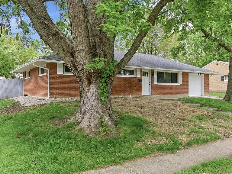 4731 Powell Rd — Photo 19