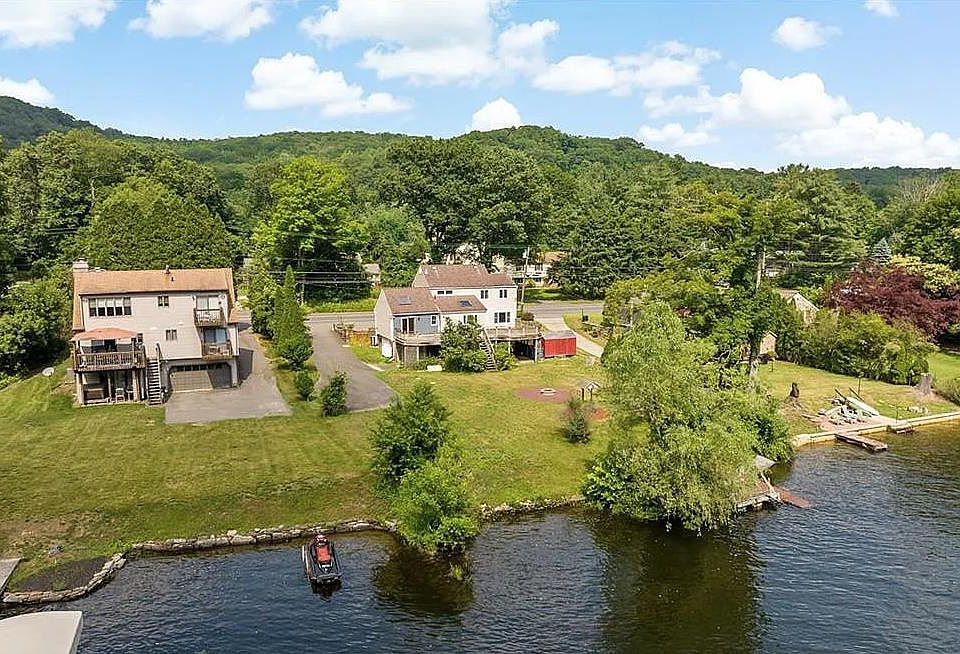 451 Roosevelt Dr, Oxford, CT 06478 Zillow