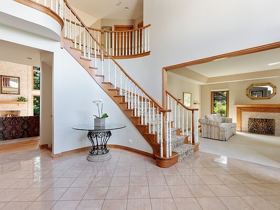 2nd image of 28952 N Niblick Knoll Ct