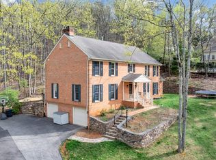 5324 Peregrine Crest Cir, Roanoke, VA 24018