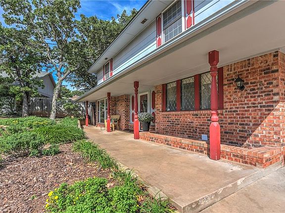 4th image of 2109 Creek Cir