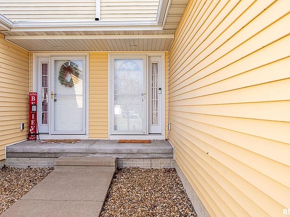 2nd image of 1570 Savannah Cir Unit D3