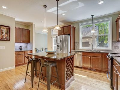 48 E 125th St, Burnsville, MN, 55337