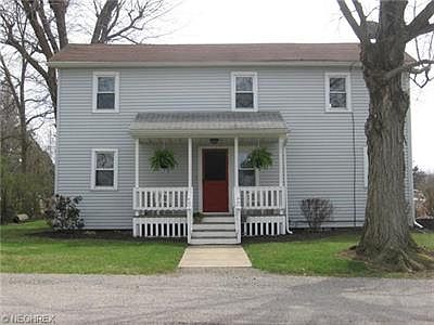 2nd image of 29037 Walnut St