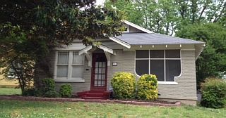 1st image of 786 Dickinson St