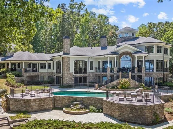 6686 Gaines Ferry Rd, Flowery Branch, GA 30542