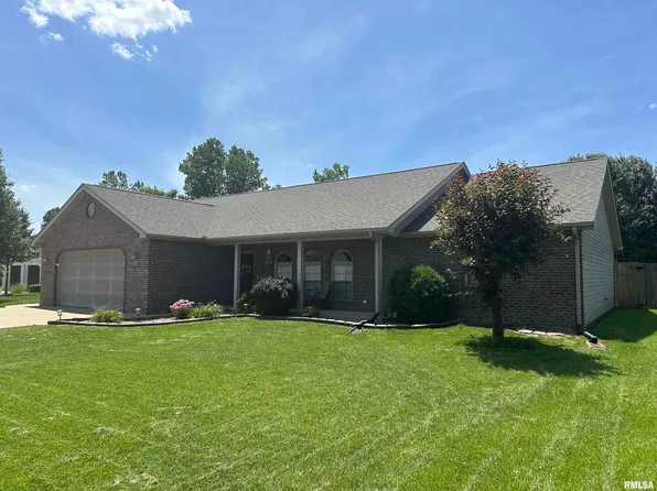 1304 Arbicola Dr, Marion, IL 62959