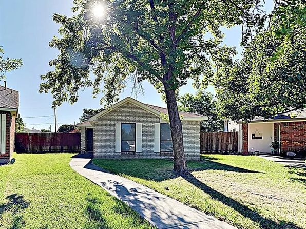 305 Meadow Ct
