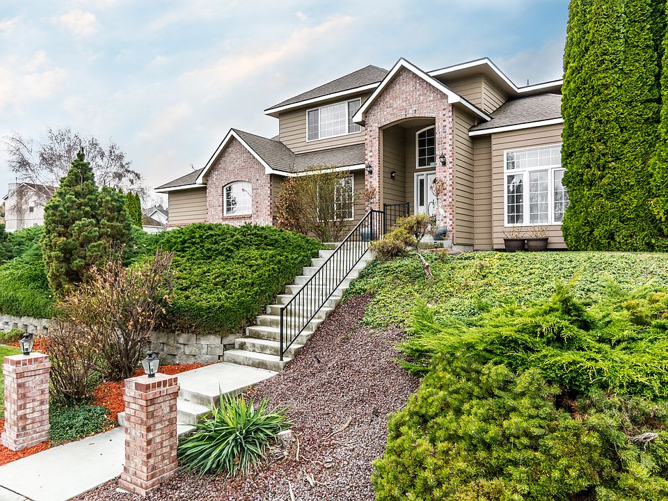 1st image of 2609 Willowbrook Ave