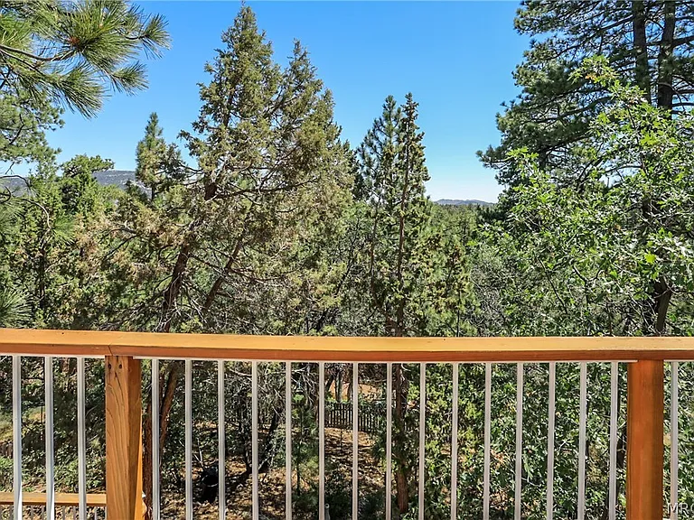 732 Villa Grove Ave — Photo 23