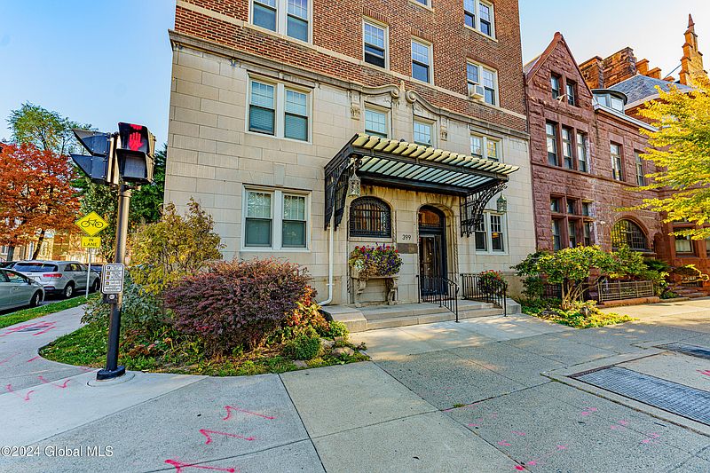 3rd image of 399 State Street #404