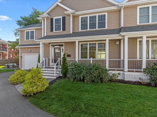 46 Lenglen Rd #A, Newton, MA 02458