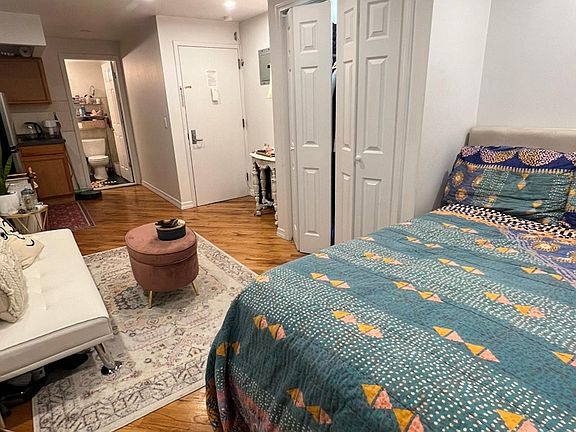 4th image of 120 Orchard St APT 6