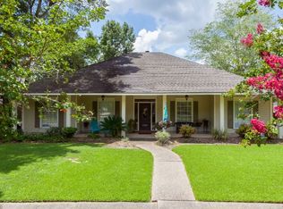 5222 Bull Run Dr, Baton Rouge, LA 70817