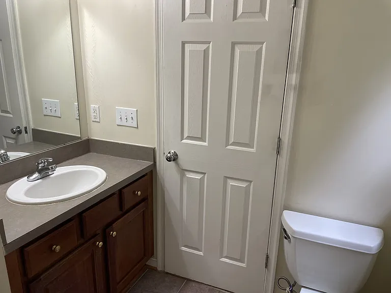 555 Station Ln #102 — Photo 19