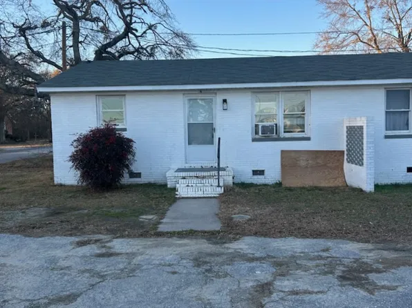 4835 N Old Laurens Rd #A, Gray Court, SC 29645