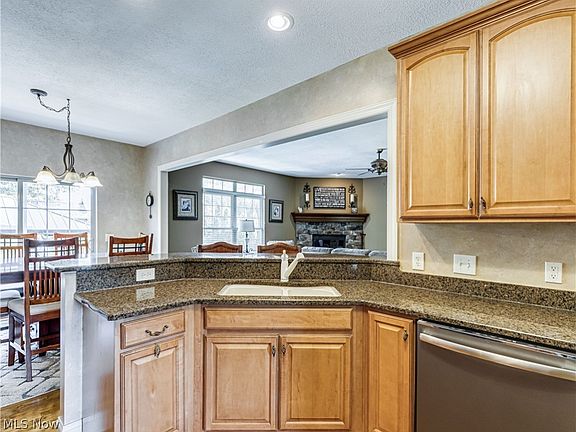 5th image of 788 Kristy Ct