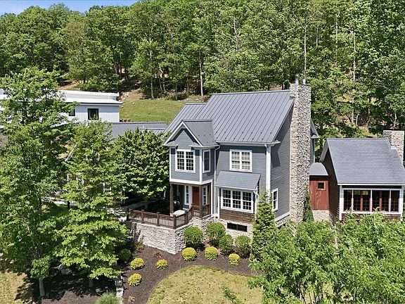 4th image of 12101 Mountainside Dr