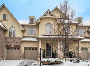 5056 New St #21, Burlington, ON L7L 1V1