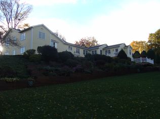 21 Hickory Hill Rd, Brookfield, CT 06804